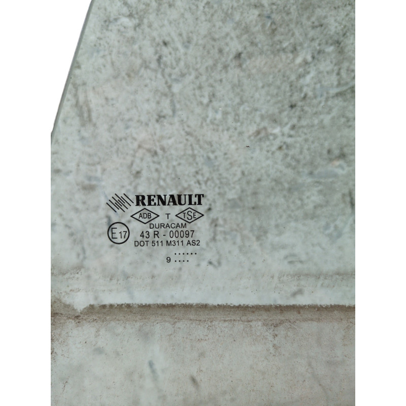 Vitre arriere gauche RENAULT CLIO 4 Photo n°1