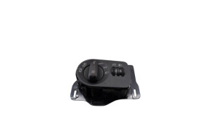 Commande de phare AUDI A1 1 Photo n°1