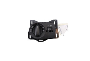 Commande de phare AUDI A1 1 Photo n°5