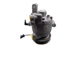 Compresseur clim TOYOTA AYGO 2 Photo n°4