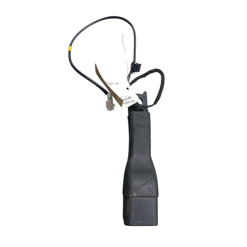 Attache ceinture avant gauche TOYOTA AYGO 2 Photo n°1