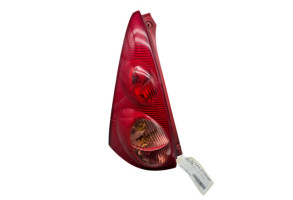 Feu arriere principal gauche (feux) PEUGEOT 107 Photo n°1