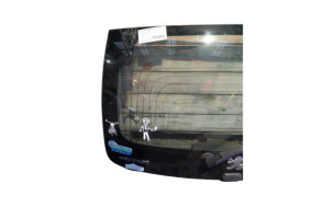 Lunette arriere PEUGEOT 107 Photo n°2