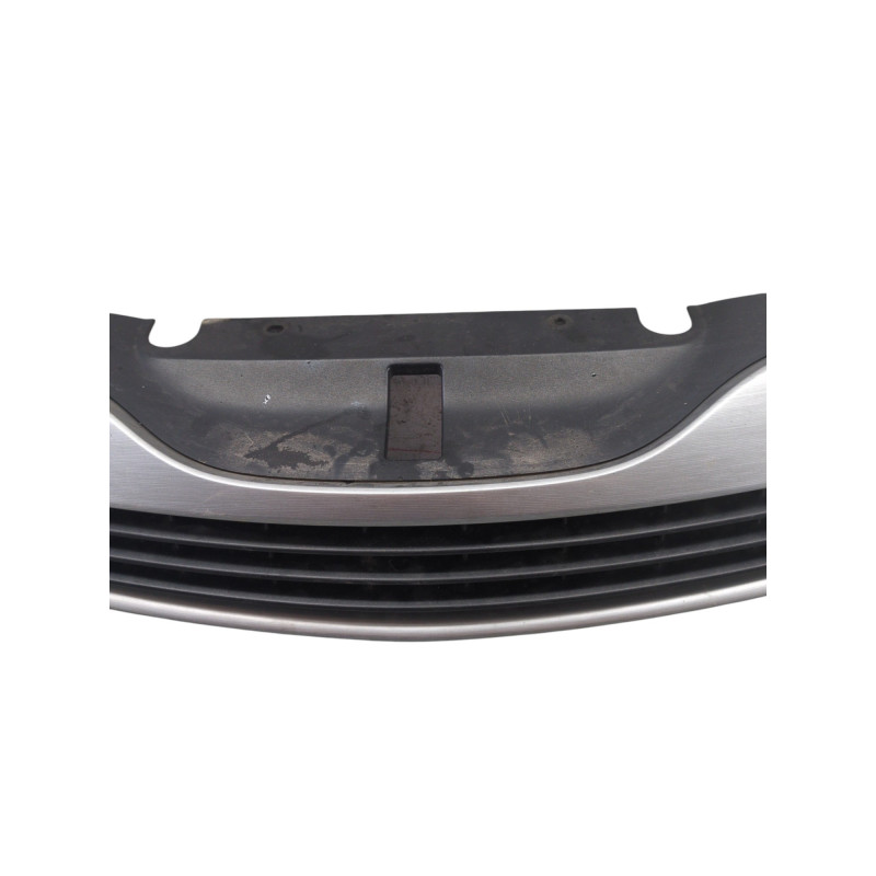 Calandre RENAULT LAGUNA 2 Photo n°1