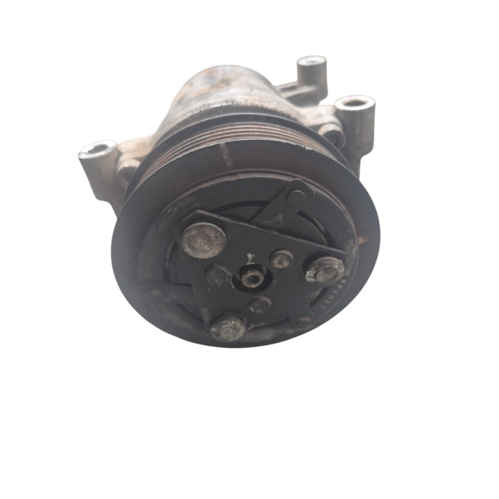 Compresseur clim CITROEN C3 3 Photo n°2