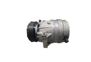 Compresseur clim RENAULT LAGUNA 2 Photo n°4