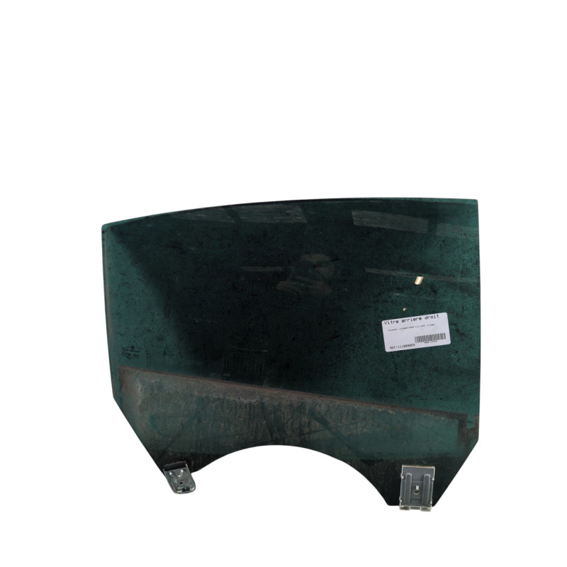 Vitre arriere droit VOLKSWAGEN PASSAT 6 Photo n°1