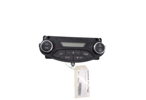 Commande chauffage TOYOTA YARIS 3 Photo n°3