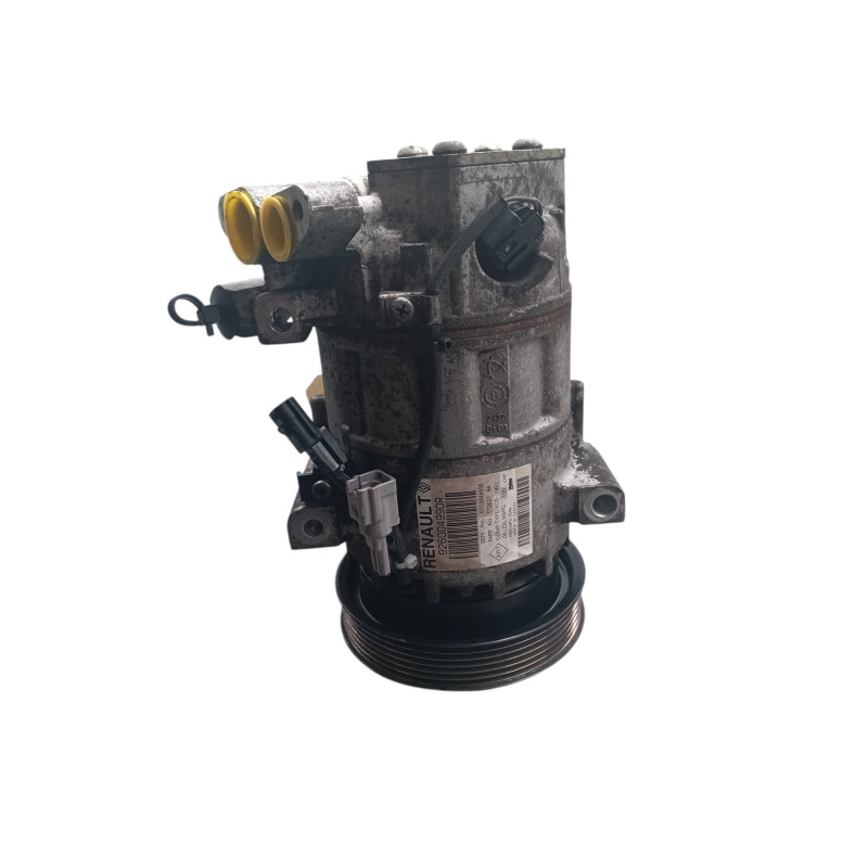 Compresseur clim RENAULT CLIO 4 Photo n°1