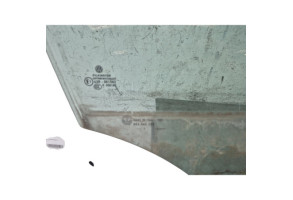 Vitre avant droit VOLKSWAGEN POLO 5 Photo n°3
