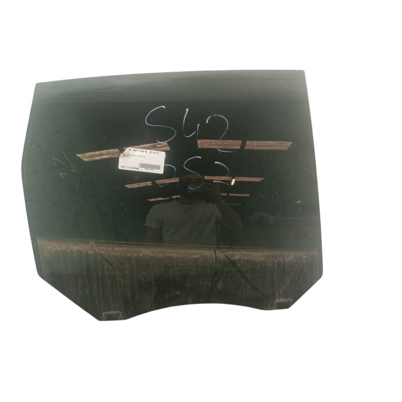 Vitre arriere droit FORD KUGA 1 Photo n°1