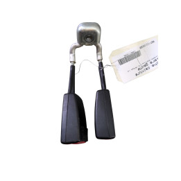 Attache ceinture arriere gauche SEAT IBIZA 4 Photo n°1