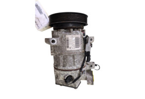 Compresseur clim RENAULT CLIO 4 Photo n°3
