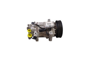 Compresseur clim RENAULT CLIO 4 Photo n°4