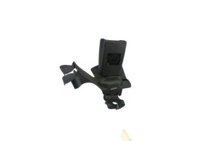 Attache ceinture arriere droit AUDI A4 3 Photo n°1