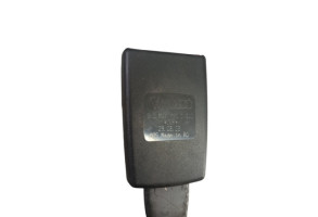 Attache ceinture avant droit AUDI A4 3 Photo n°5