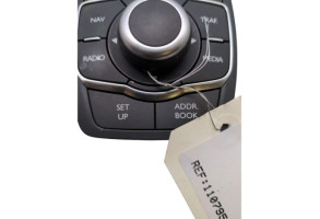 Commande GPS PEUGEOT 508 1 Photo n°1