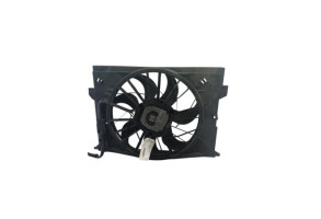 Moto ventilateur radiateur MERCEDES CLASSE CLS 219 Photo n°4