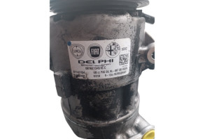 Compresseur clim FIAT 500L Photo n°2