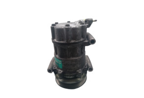 Compresseur clim CITROEN C2 Photo n°4