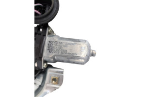 Leve vitre electrique avant droit TOYOTA YARIS 3 Photo n°4