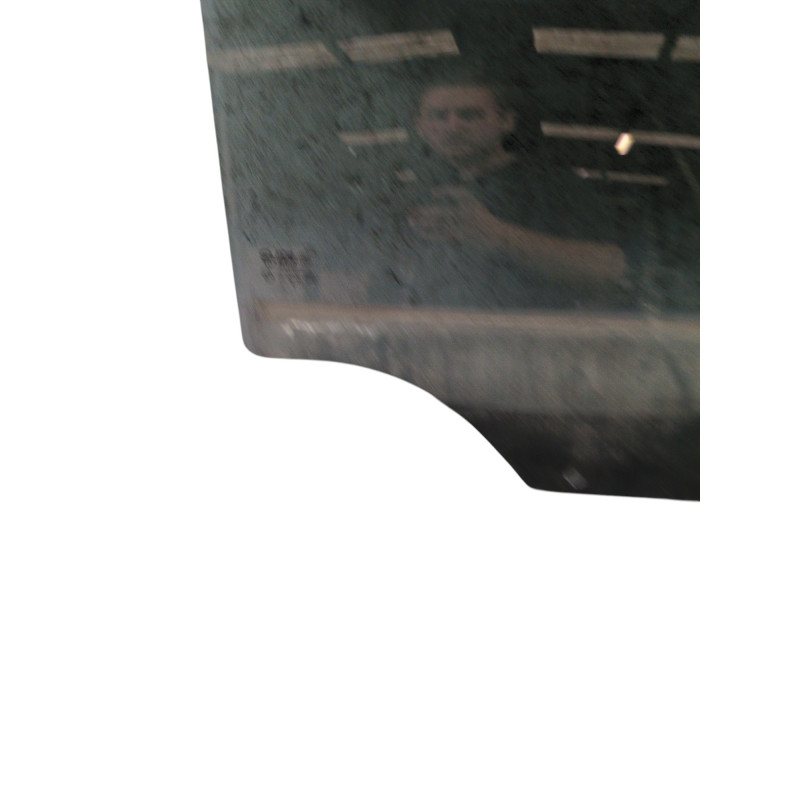 Vitre arriere droit CHEVROLET CAPTIVA Photo n°1