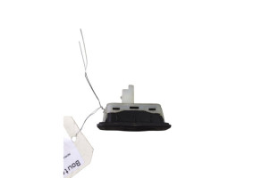 Bouton de coffre RENAULT CLIO 4 Photo n°1