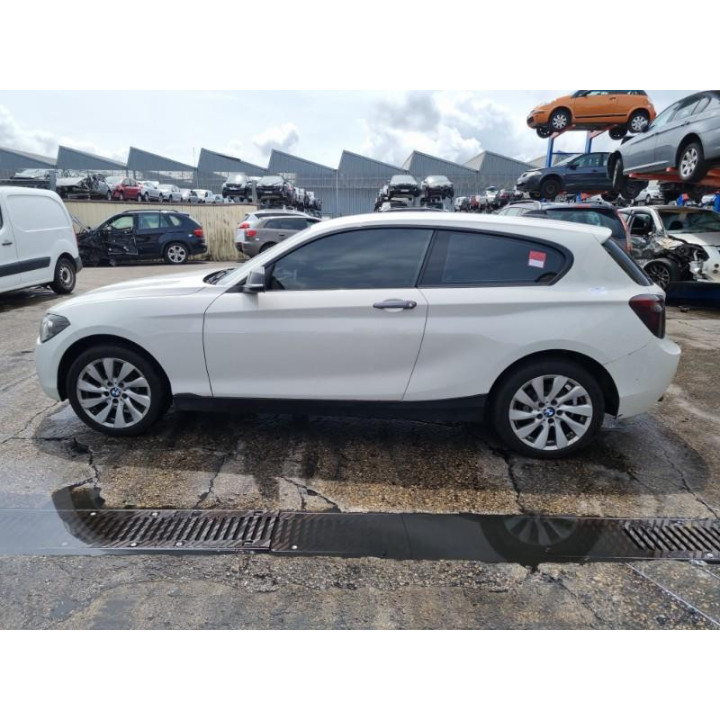 Ceinture arriere droit BMW SERIE 1 F21 Photo n°9