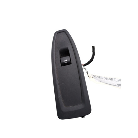 Interrupteur de leve vitre avant droit BMW SERIE 1 F21