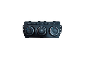 Commande chauffage MAZDA 6 2 Photo n°1