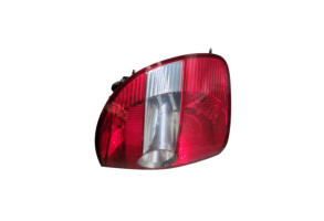 Feu arriere principal gauche (feux) VOLKSWAGEN FOX Photo n°4
