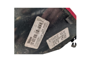 Feu arriere principal gauche (feux) VOLKSWAGEN FOX Photo n°5
