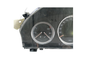 Compteur MERCEDES CLASSE C 204 Photo n°2
