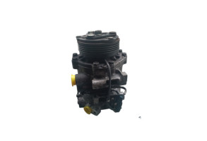 Compresseur clim SUZUKI SWIFT 3 Photo n°4