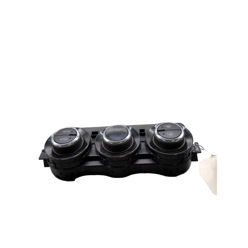 Commande chauffage OPEL CORSA E Photo n°1
