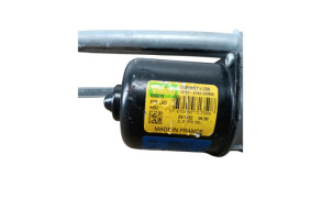 Moteur essuie glace avant RENAULT MEGANE 4 Photo n°9