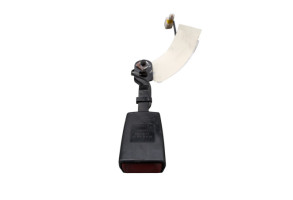 Attache ceinture avant gauche CITROEN DS3 Photo n°1