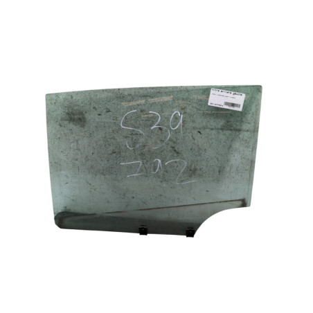Vitre arriere gauche PEUGEOT 3008 1