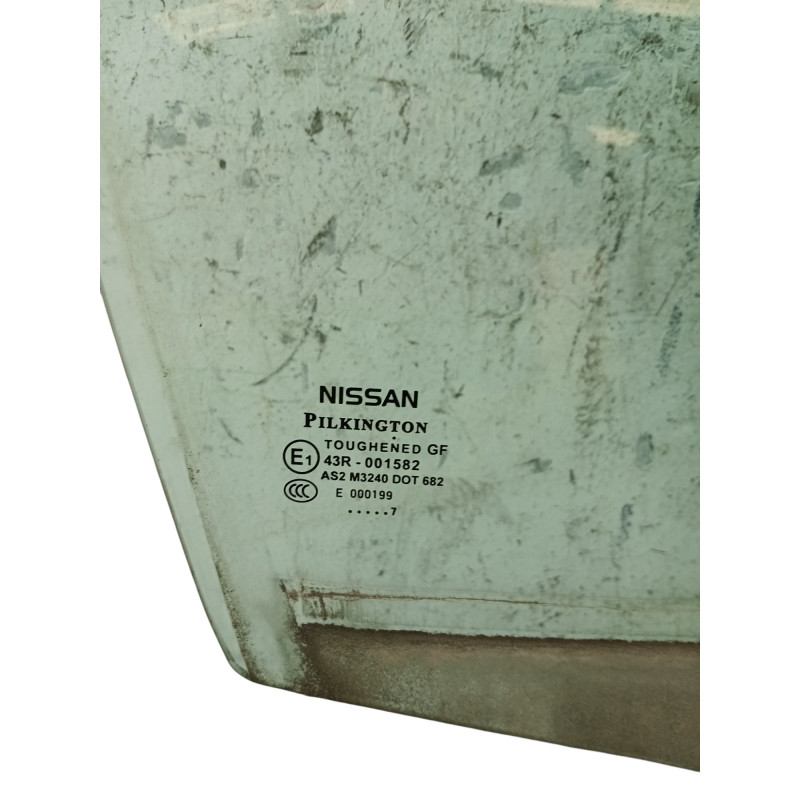 Vitre avant droit NISSAN QASHQAI 1 Photo n°1