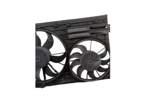 Moto ventilateur radiateur VOLKSWAGEN GOLF 6 Photo n°3