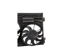 Moto ventilateur radiateur VOLKSWAGEN GOLF 6 Photo n°4