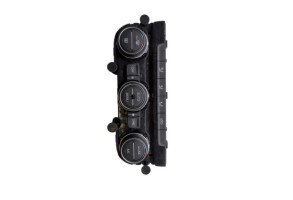 Commande chauffage VOLKSWAGEN GOLF Photo n°4