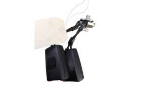 Attache ceinture arriere gauche VOLKSWAGEN POLO 5 Photo n°4