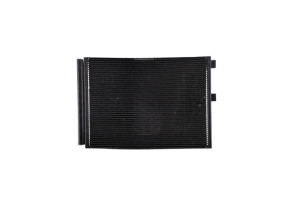 Radiateur clim MERCEDES CLASSE A 176 Photo n°1