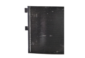 Radiateur clim MERCEDES CLASSE A 176 Photo n°2