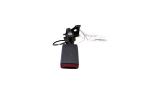 Attache ceinture arriere gauche MERCEDES CLASSE A 176 Photo n°1