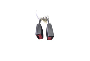 Attache ceinture arriere gauche SEAT IBIZA 4 Photo n°1