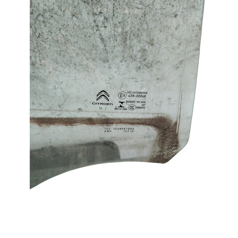 Vitre arriere droit CITROEN C3 3 Photo n°1