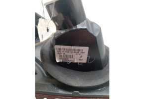 Feu arriere secondaire droit (feux) NISSAN QASHQAI 1 Photo n°2
