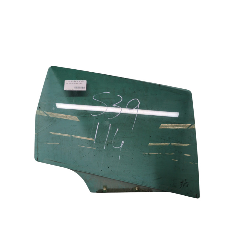 Vitre arriere droit PEUGEOT 307 Photo n°1